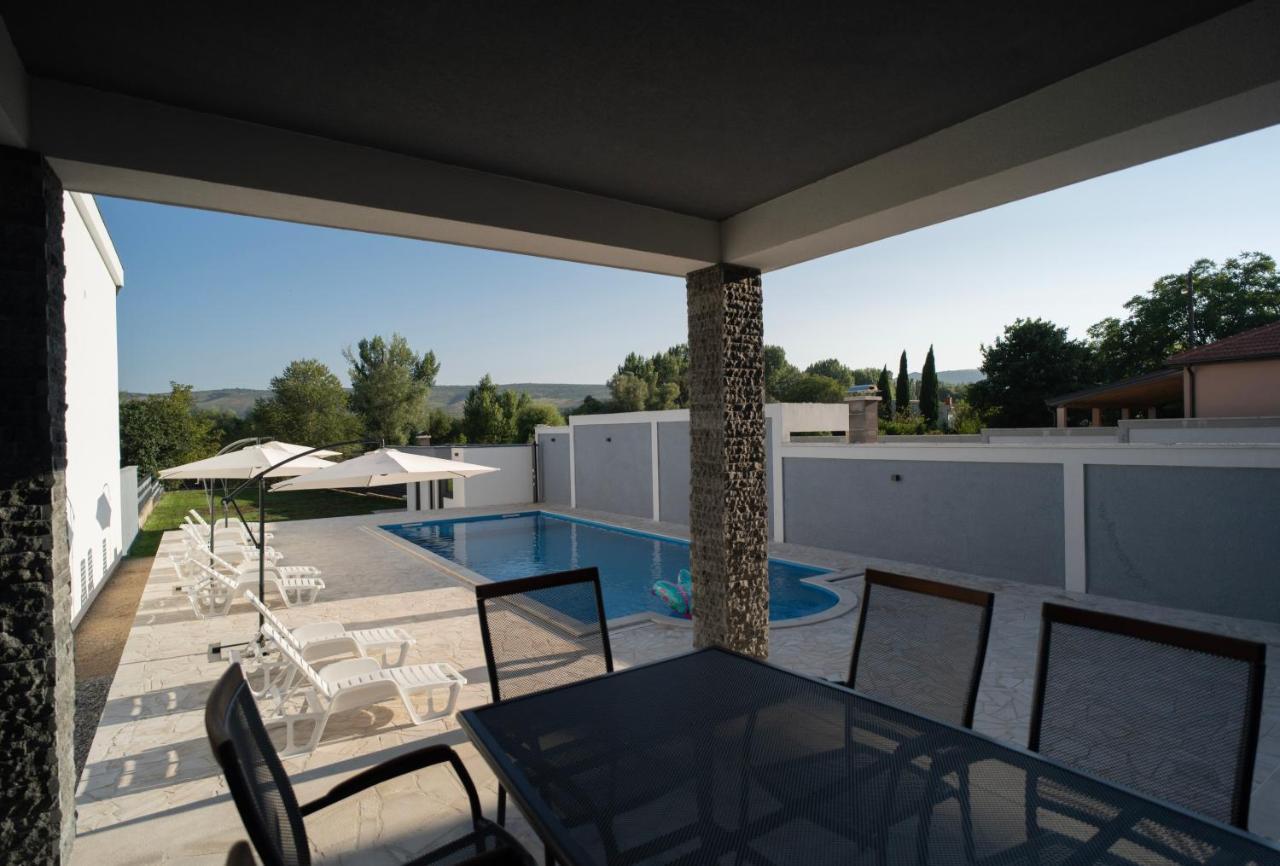 Villa Zulfikar Mostar Luaran gambar